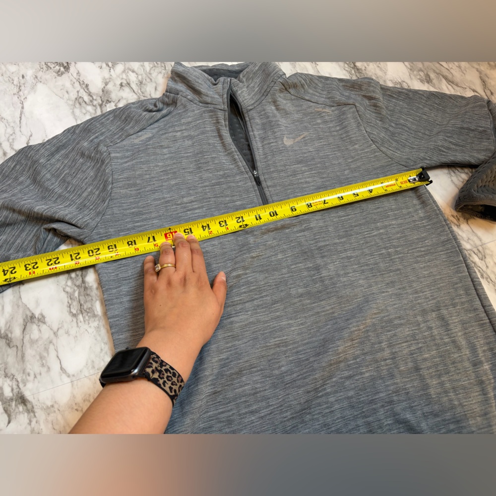 Nike‎ Men’s Gray Heather Half-Zip Performance Pullover - Picture 4 of 5